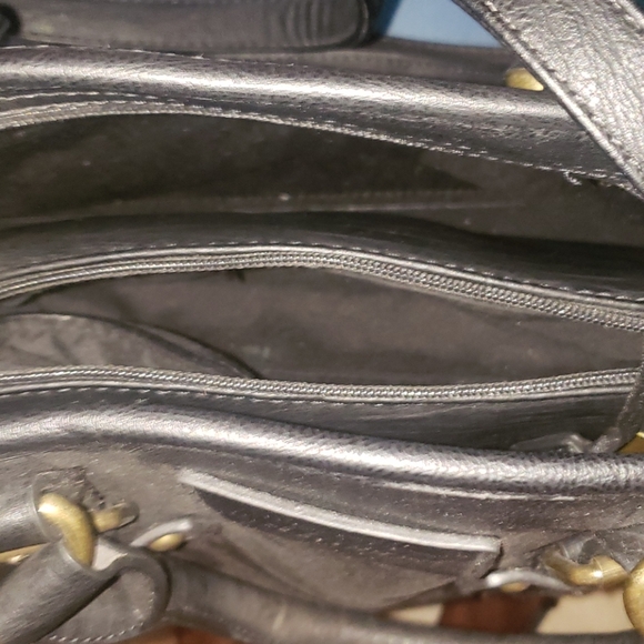 Black leather purse - Picture 5 of 9